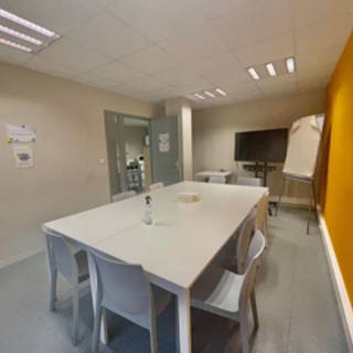 Bureau privé 36 m² 8 postes Location bureau Rue Saint-Simon Lyon 69009 - photo 6